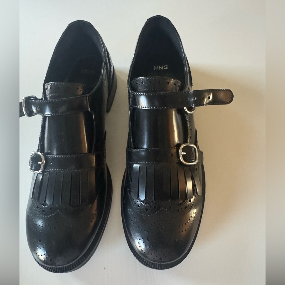 Mango Wing Toe Buckle Loafers 41
